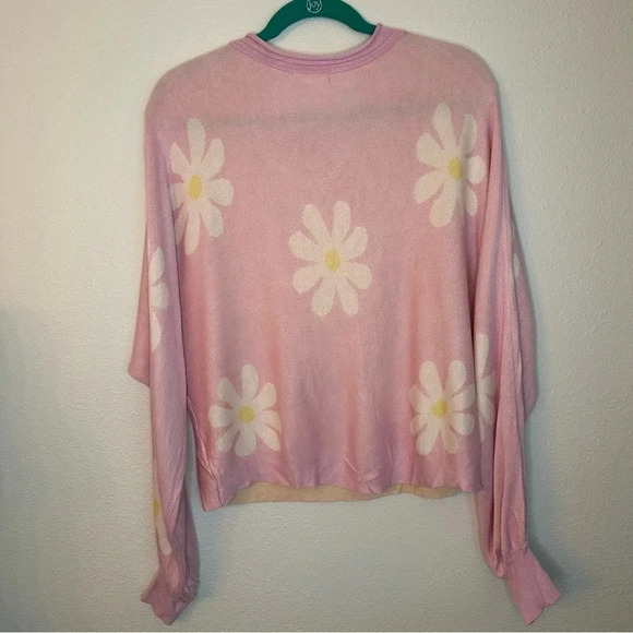Ekouaer Daisy Lavender Batwing Long Sleeve Sweater Size Large - Picture 4 of 9